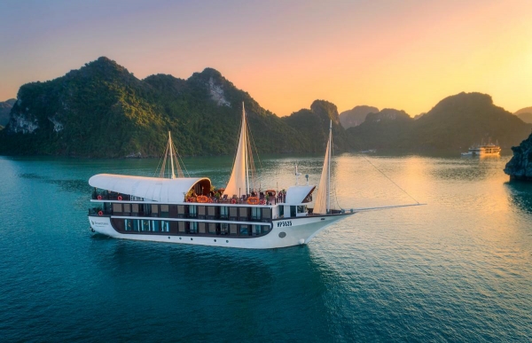SENA CRUISE HALONG BAY - LAN HA BAY