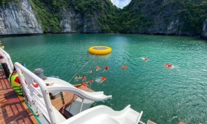 THE HA LONG CATAMARAN - PREMIUM CRUISE