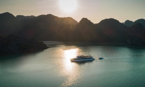 THE HA LONG CATAMARAN - PREMIUM CRUISE